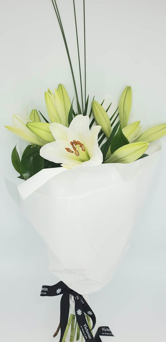 Christmas Lily Bouquet